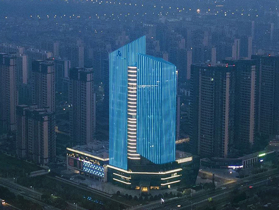 探秘光影萬豪！國際五星級酒店夜景震撼來襲
